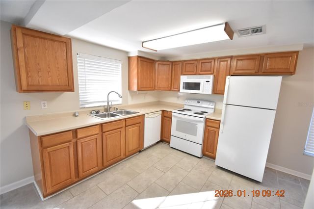 17707 SUNRISE DRIVE, Lutz, FL 33549