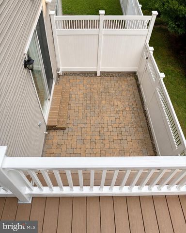 141 COBURN RD, Pennington, NJ 08534