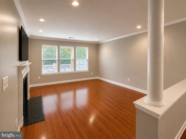 141 COBURN RD, Pennington, NJ 08534