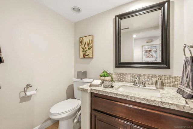 52 Spinnaker Way, Coronado, CA 92118