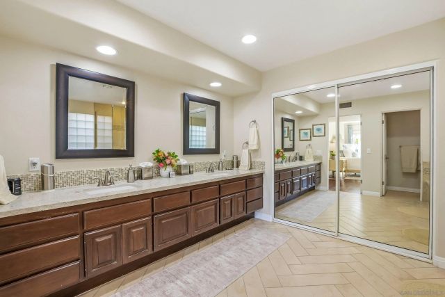 52 Spinnaker Way, Coronado, CA 92118