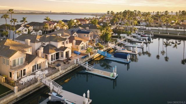 52 Spinnaker Way, Coronado, CA 92118