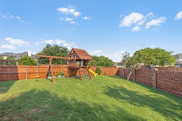 5301 Ficus Drive, Fort Worth, TX 76244