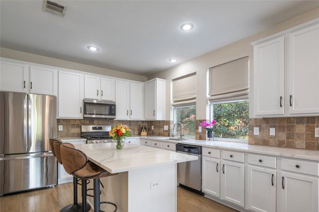 5301 Ficus Drive, Fort Worth, TX 76244