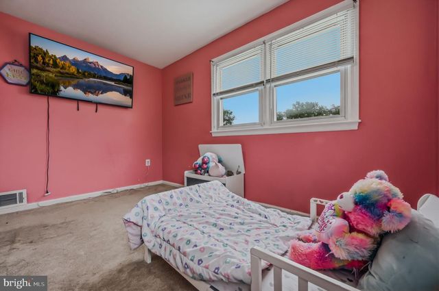 103 MEMORIAL DR, New Castle, DE 19720