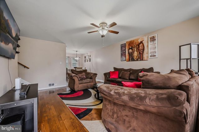 103 MEMORIAL DR, New Castle, DE 19720