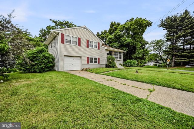 103 MEMORIAL DR, New Castle, DE 19720