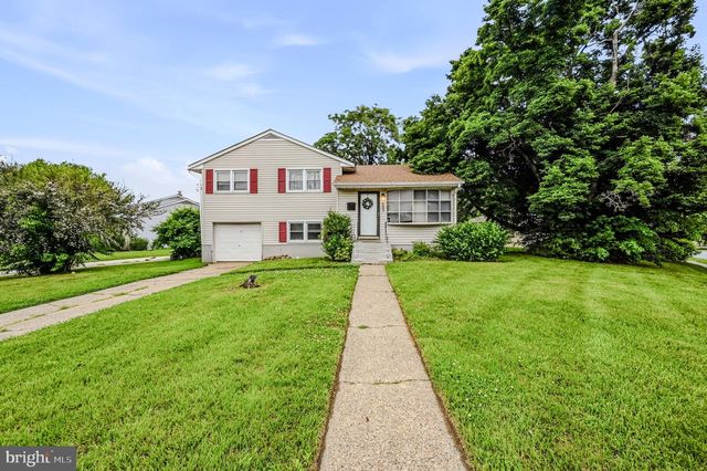 103 MEMORIAL DR, New Castle, DE 19720