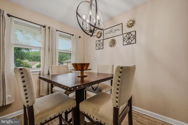 103 MEMORIAL DR, New Castle, DE 19720
