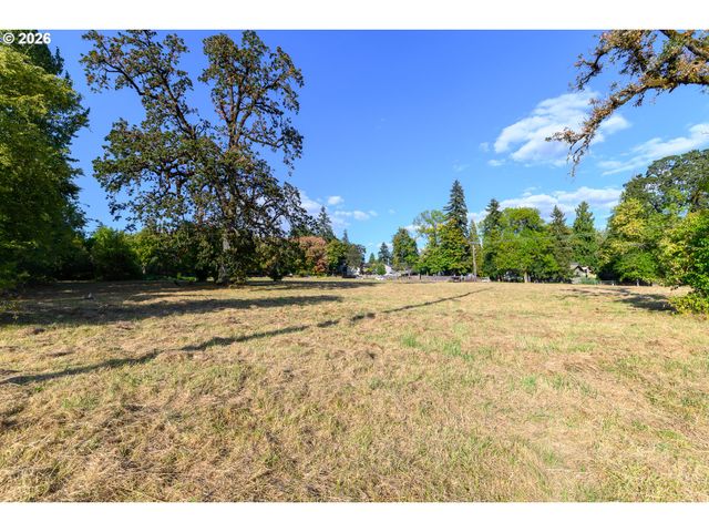 SE Stanley Avenue, Milwaukie, OR 97222