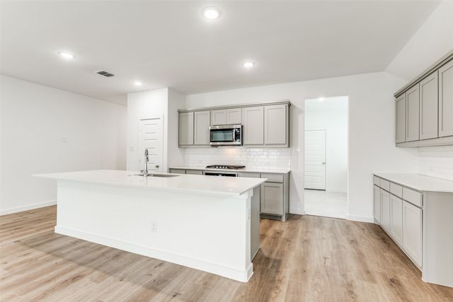 4923 Bellhurst Drive, Princeton, TX 75071