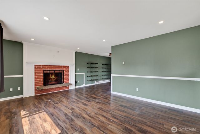 12005 151st Street Ct E, Puyallup, WA 98374
