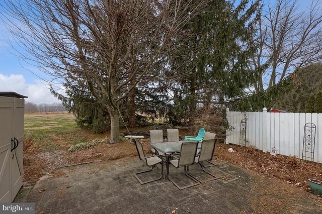 2788 N COLEBROOK RD, Manheim, PA 17545