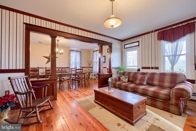 2788 N COLEBROOK RD, Manheim, PA 17545