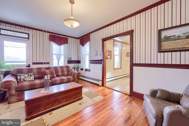 2788 N COLEBROOK RD, Manheim, PA 17545