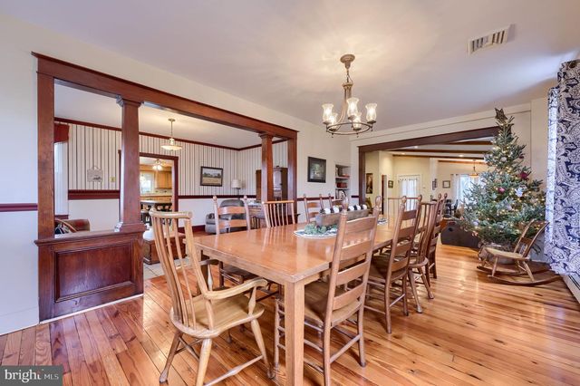 2788 N COLEBROOK RD, Manheim, PA 17545