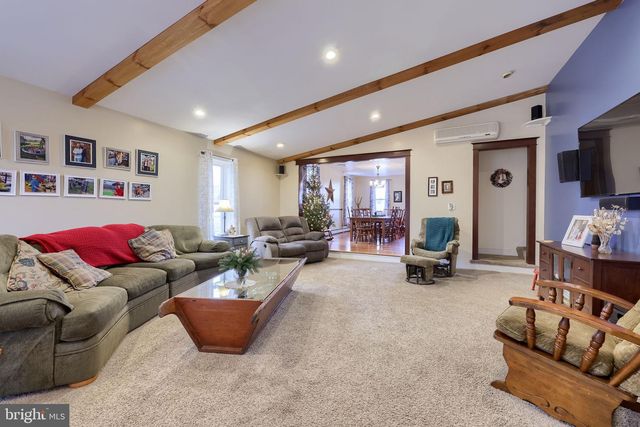 2788 N COLEBROOK RD, Manheim, PA 17545