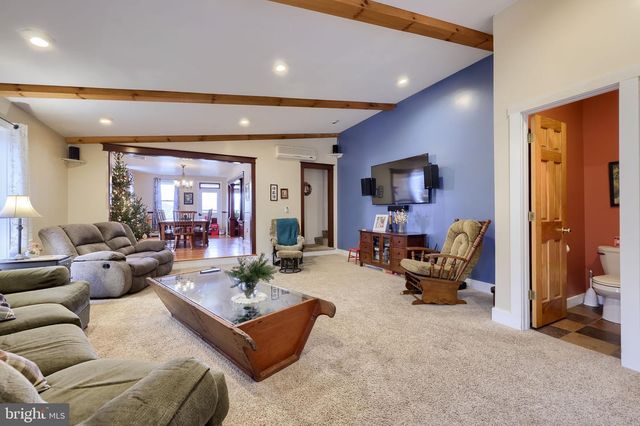 2788 N COLEBROOK RD, Manheim, PA 17545