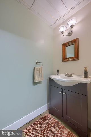 2788 N COLEBROOK RD, Manheim, PA 17545