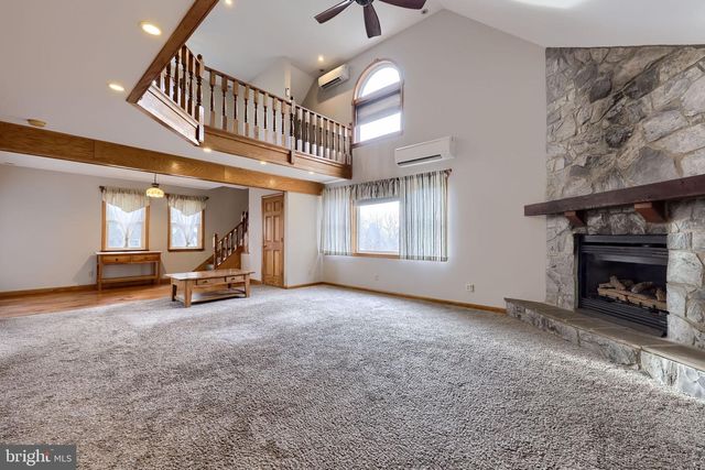 2788 N COLEBROOK RD, Manheim, PA 17545