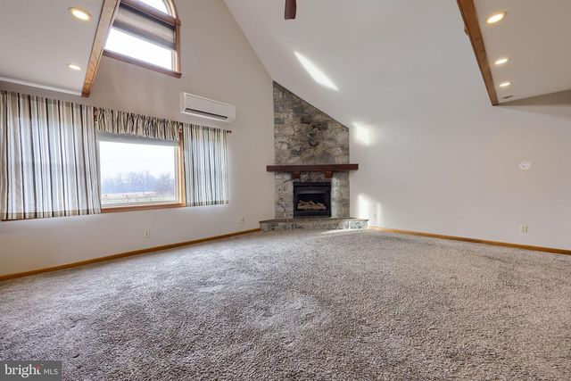 2788 N COLEBROOK RD, Manheim, PA 17545