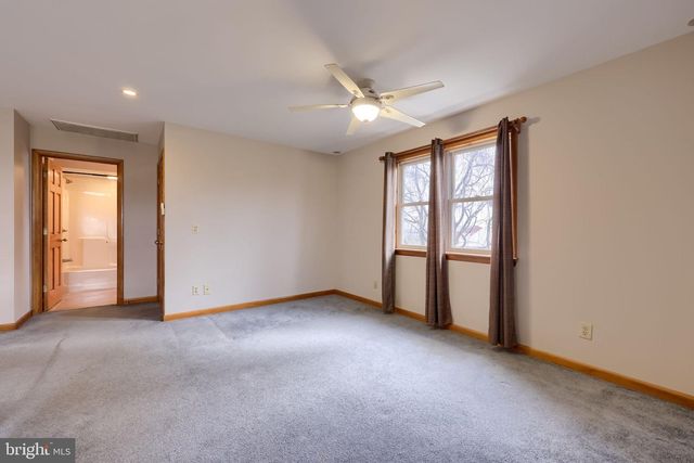 2788 N COLEBROOK RD, Manheim, PA 17545