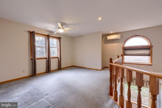 2788 N COLEBROOK RD, Manheim, PA 17545