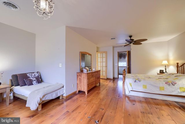 2788 N COLEBROOK RD, Manheim, PA 17545