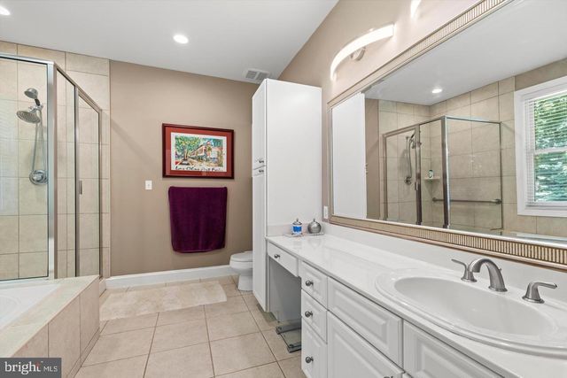 341 CENTRAL AVE, Glyndon, MD 21071
