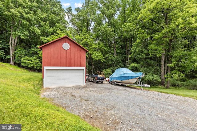 341 CENTRAL AVE, Glyndon, MD 21071