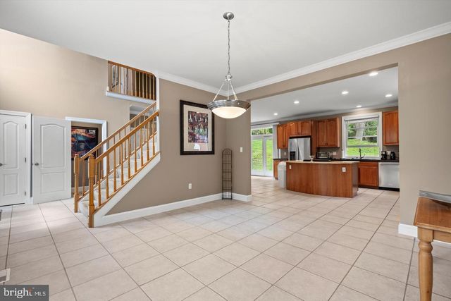 341 CENTRAL AVE, Glyndon, MD 21071