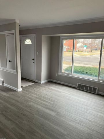 3727 Normandy Street, Royal Oak, MI 48073