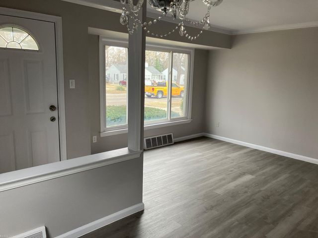 3727 Normandy Street, Royal Oak, MI 48073