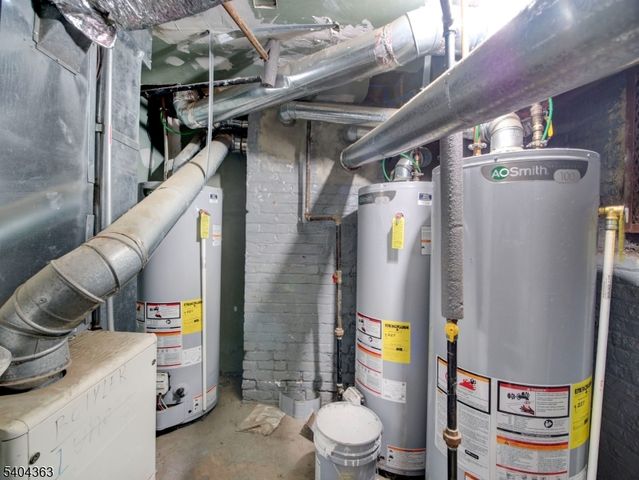 68 Lexington Ave, Jersey City, NJ 07304