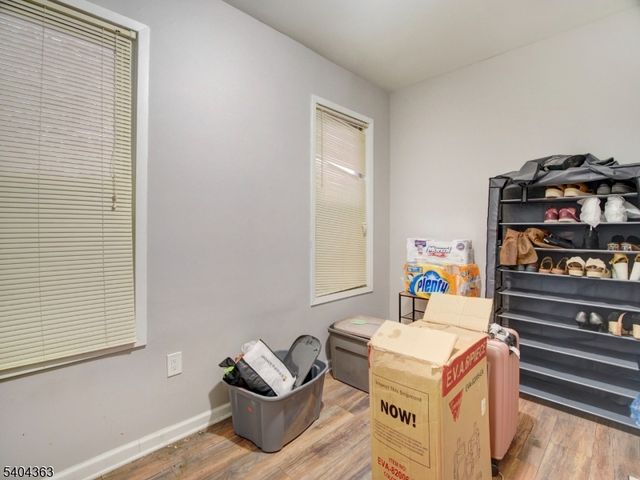 68 Lexington Ave, Jersey City, NJ 07304