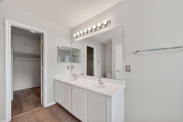 16623 Newglen Lane, Houston, TX 77084