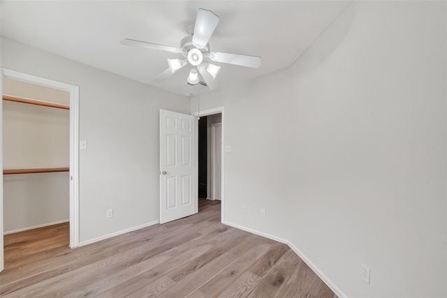 16623 Newglen Lane, Houston, TX 77084