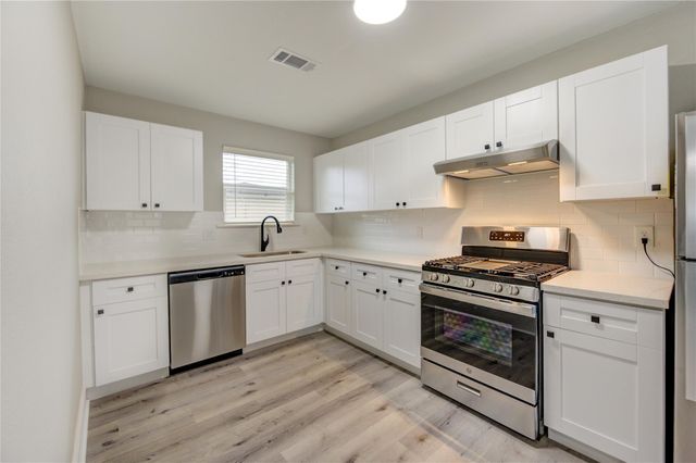 6603 Narcissus Street, Houston, TX 77087