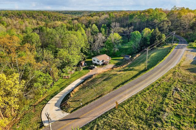 3820 Jefferson Rd, Smithville, TN 37166
