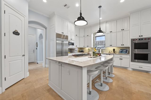 738 E Creekside Drive, Houston, TX 77024