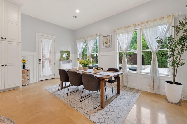 738 E Creekside Drive, Houston, TX 77024