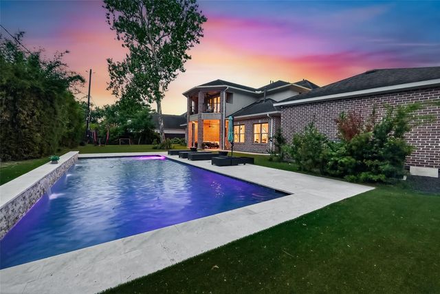 738 E Creekside Drive, Houston, TX 77024