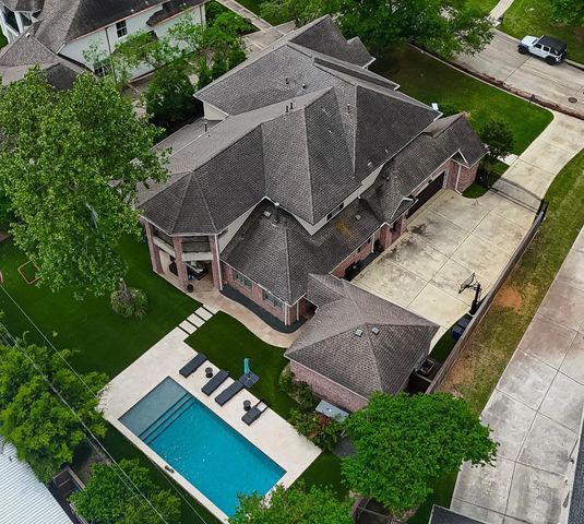 738 E Creekside Drive, Houston, TX 77024