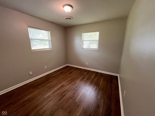 2601 E Bradbury Avenue, Indianapolis, IN 46203