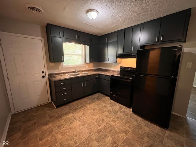 2601 E Bradbury Avenue, Indianapolis, IN 46203