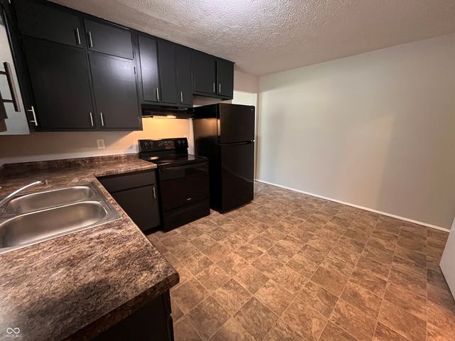 2601 E Bradbury Avenue, Indianapolis, IN 46203