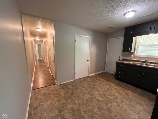2601 E Bradbury Avenue, Indianapolis, IN 46203