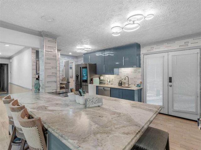 180 Roxboro Court, Fayetteville, GA 30215