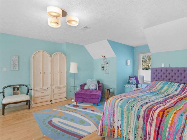 180 Roxboro Court, Fayetteville, GA 30215