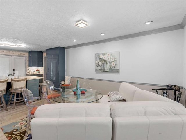 180 Roxboro Court, Fayetteville, GA 30215